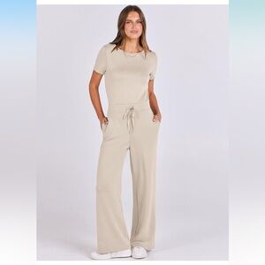 EUC! Women's Cream Jumpsuit
